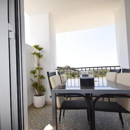 Apartamento Golf Los Arqueros *