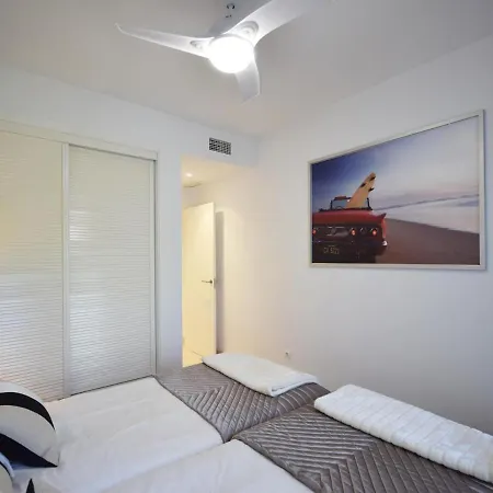 Apartamento Golf Los Arqueros Apartmán